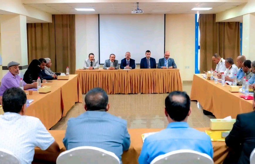 https://ahqafmedia.com/public/uploads/images/newsimages/maannewsimage08102026_164037_image_870x_6ac796ef72385.jpg